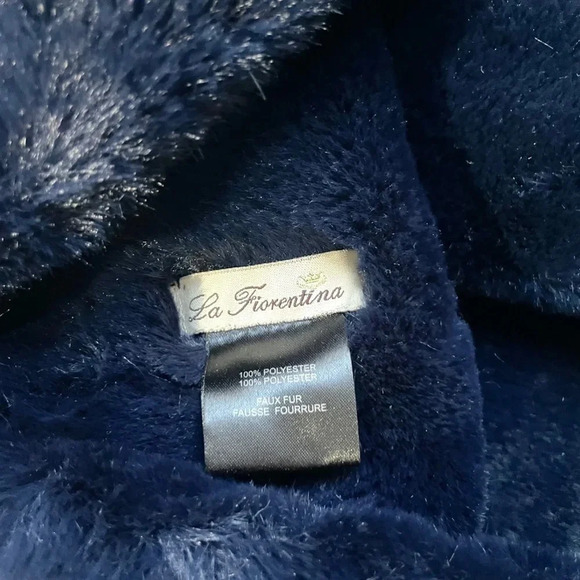 La Fiorentina Navy Faux Fur Infinity Scarf - Picture 2 of 3